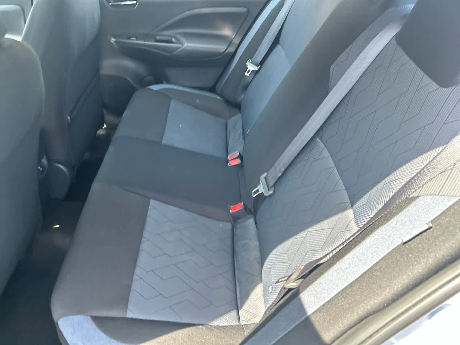 Used 2025 Nissan Versa SV w/ Trunk Package FWD image 22