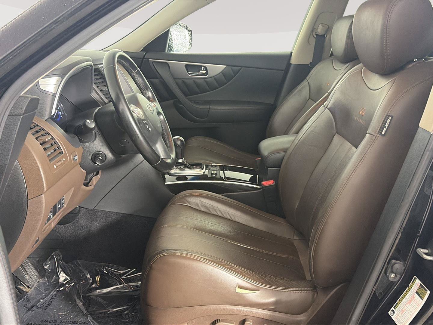 Used 2012 INFINITI FX35 AWD w/ Premium Pkg image 17
