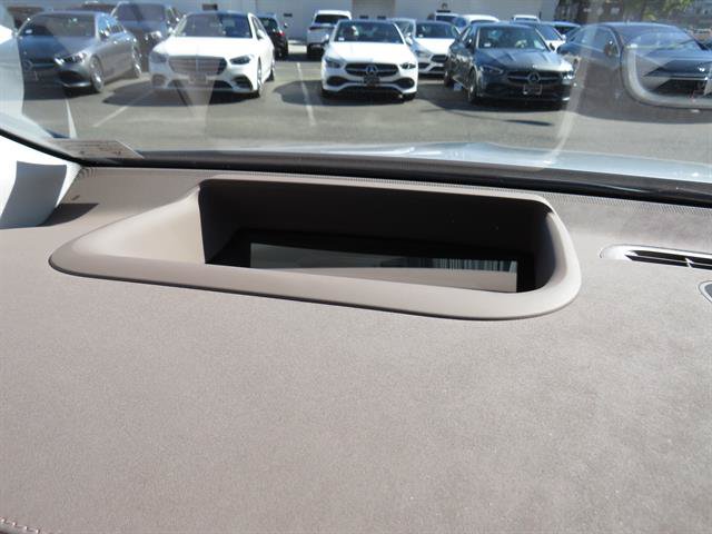 Used 2023 Mercedes-Benz EQE 500 4MATIC SUV image 10