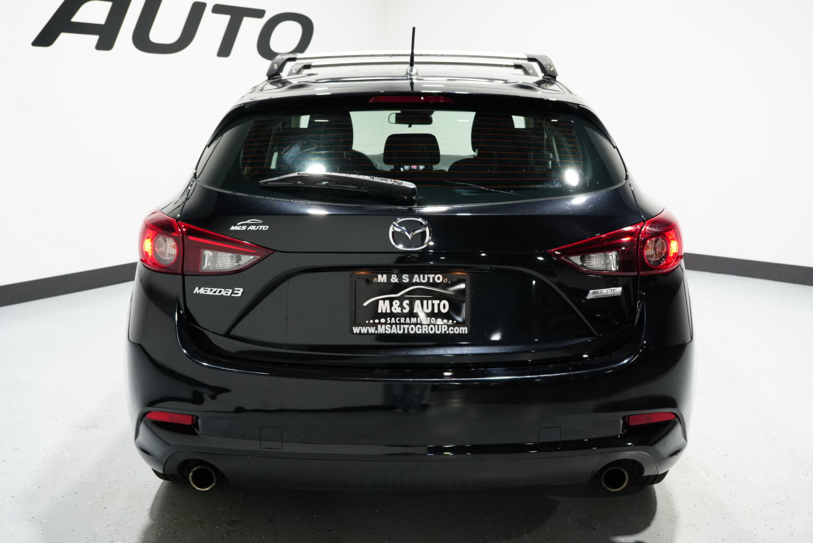 Used 2018 MAZDA MAZDA3 Sport image 9