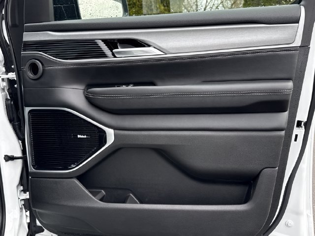 New 2026 Jeep Grand Wagoneer Limited AWD/4WD image 24