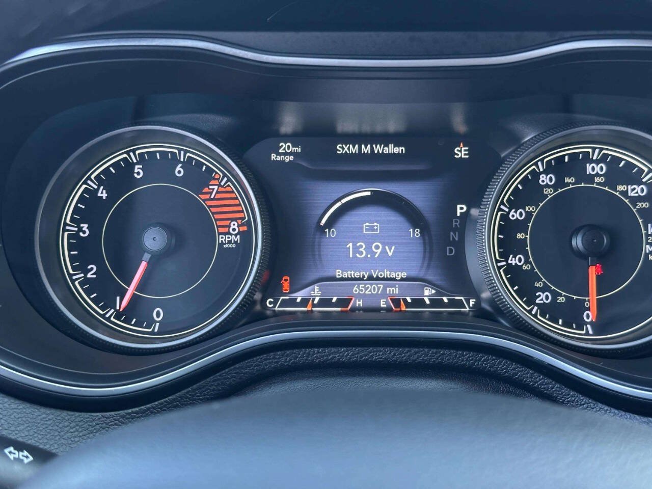 Used 2019 Jeep Cherokee Trailhawk w/ Cold Weather Group AWD/4WD image 29