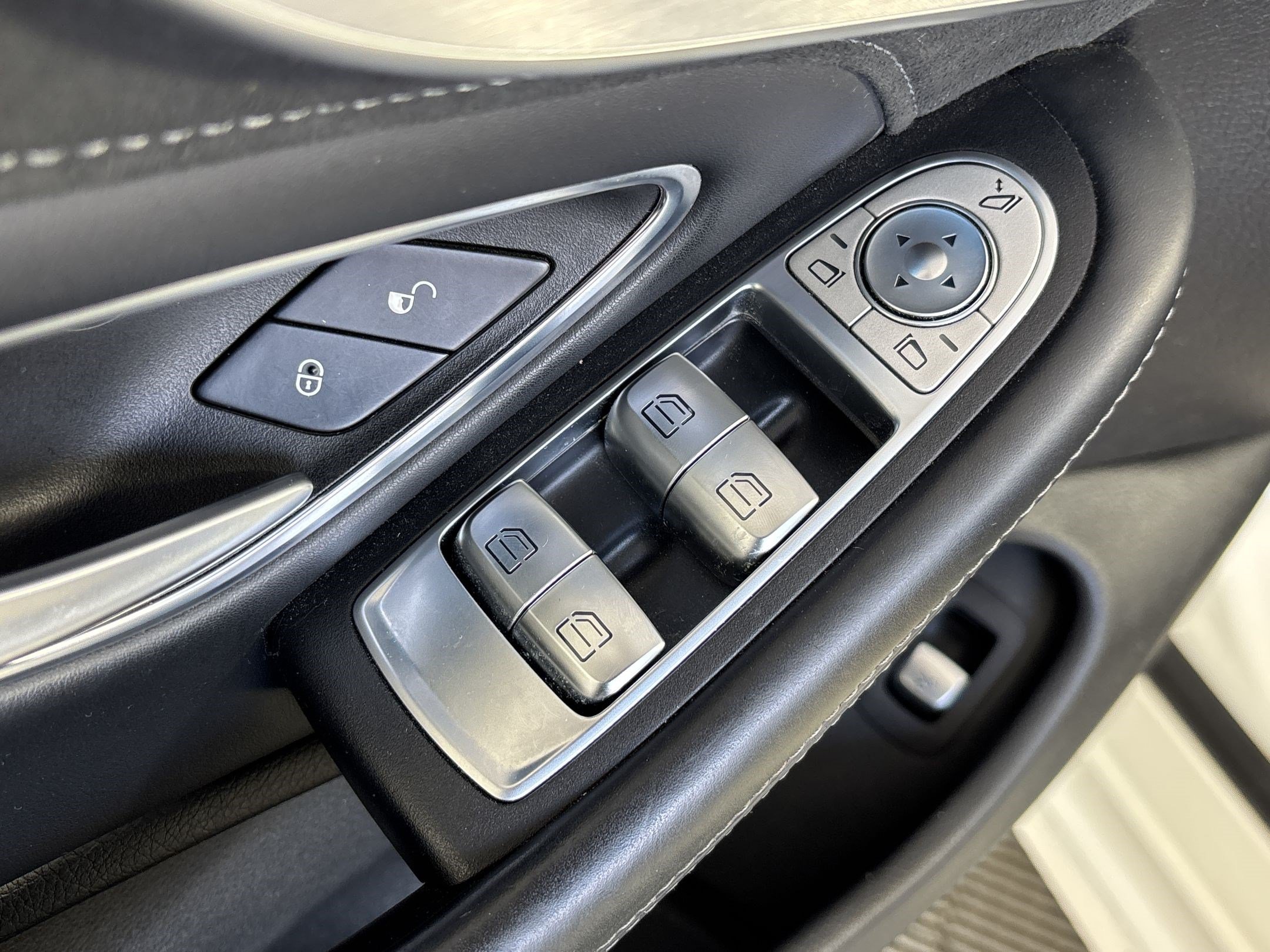 Used 2017 Mercedes-Benz C 63 AMG Cabriolet image 26