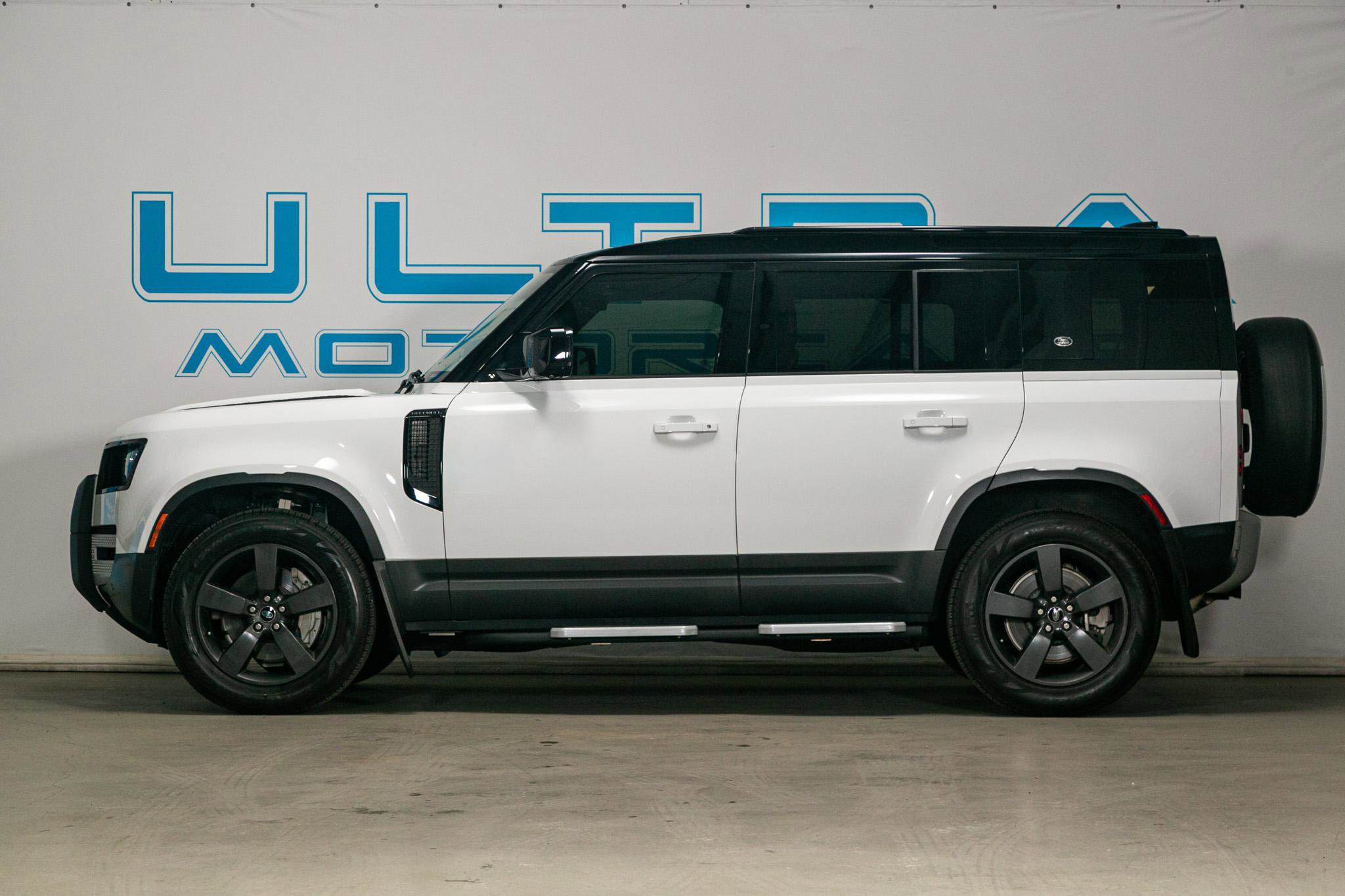 Used 2021 Land Rover Defender 110 SE AWD/4WD image 3