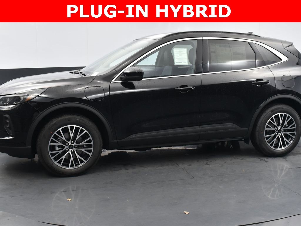 New 2025 Ford Escape SE w/ PHEV Premium Package image 3