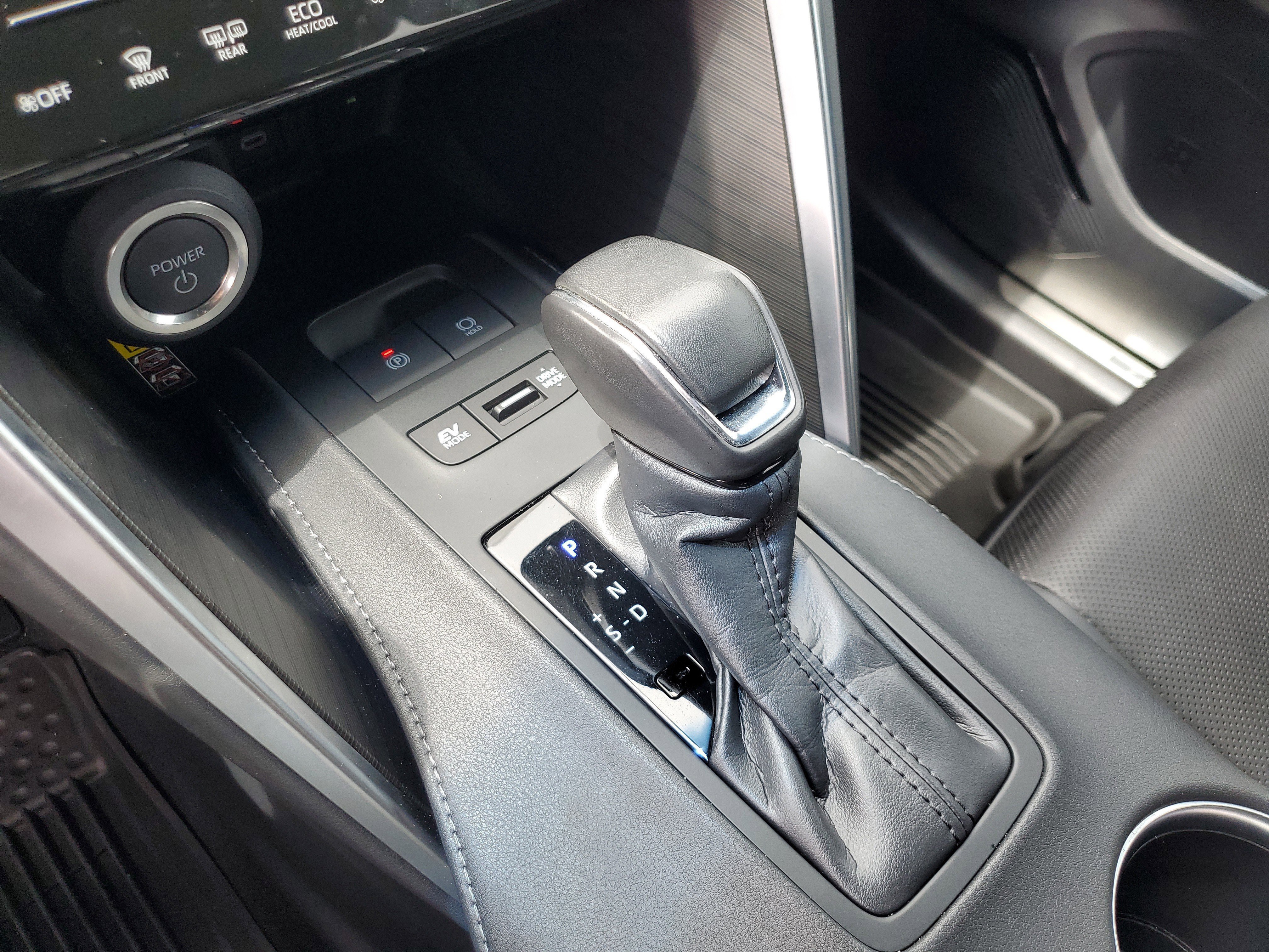 Used 2024 Toyota Venza Limited AWD/4WD image 22
