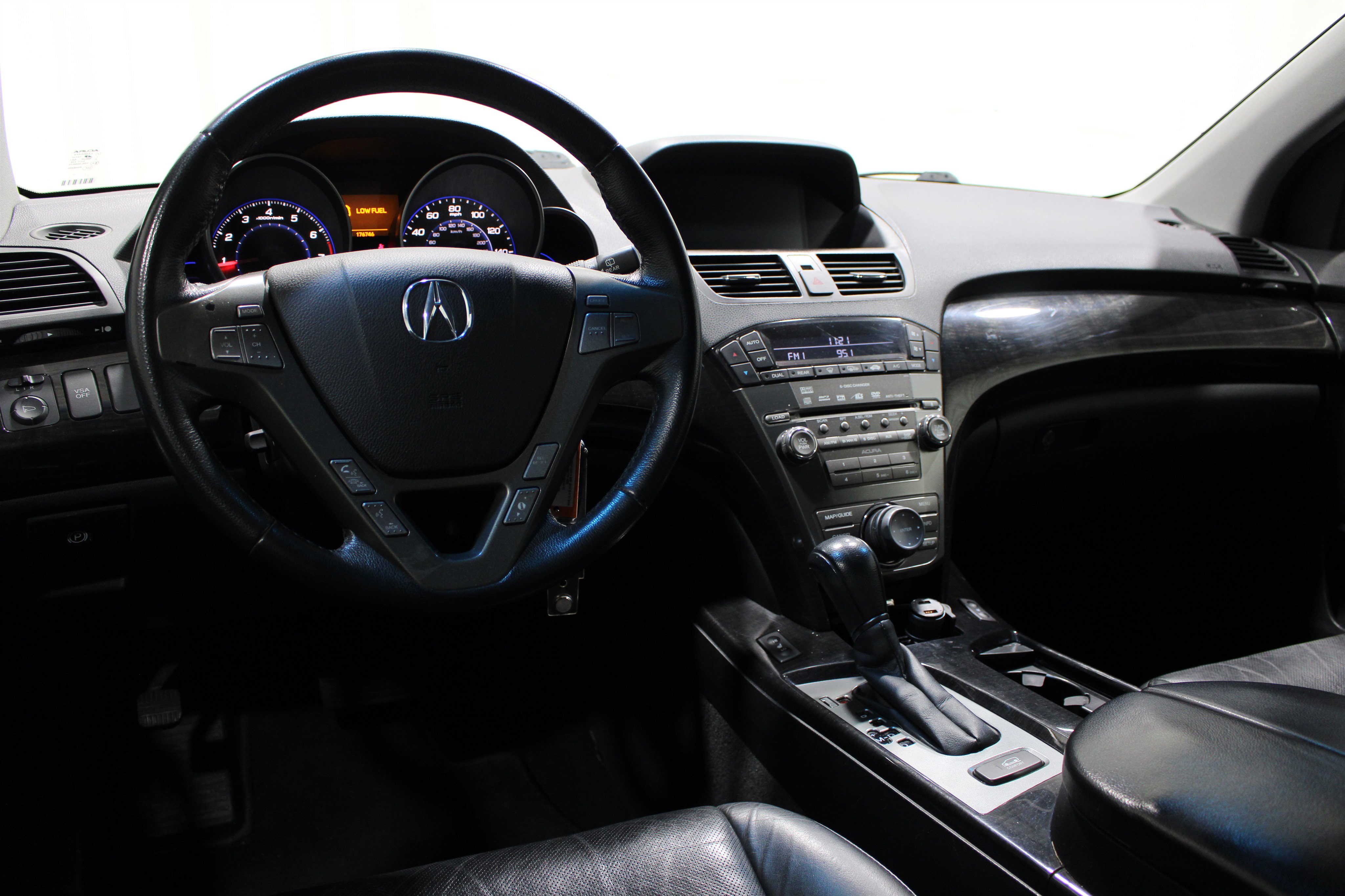 Used 2008 Acura MDX w/ Sport Package image 2