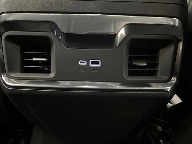 Used 2023 Chevrolet Silverado 1500 LTZ image 34