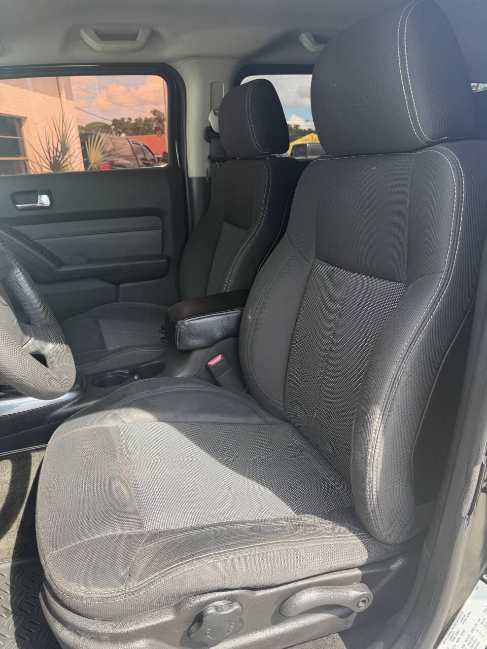 Used 2007 HUMMER H3 AWD/4WD image 9