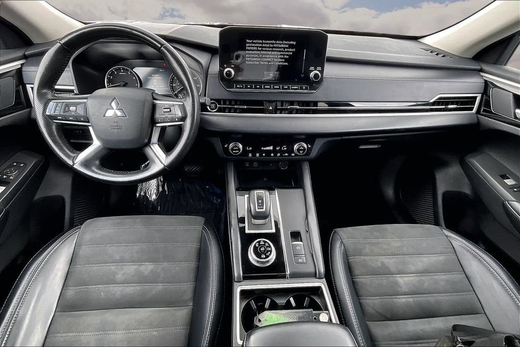 Used 2024 Mitsubishi Outlander SE AWD/4WD image 7