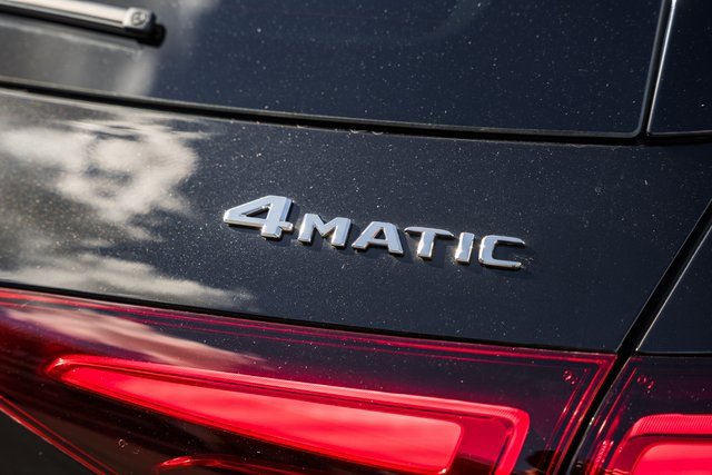 Certified 2025 Mercedes-Benz GLE 450e 4MATIC image 10