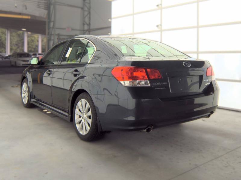 Used 2010 Subaru Legacy 3.6R Limited AWD/4WD image 4