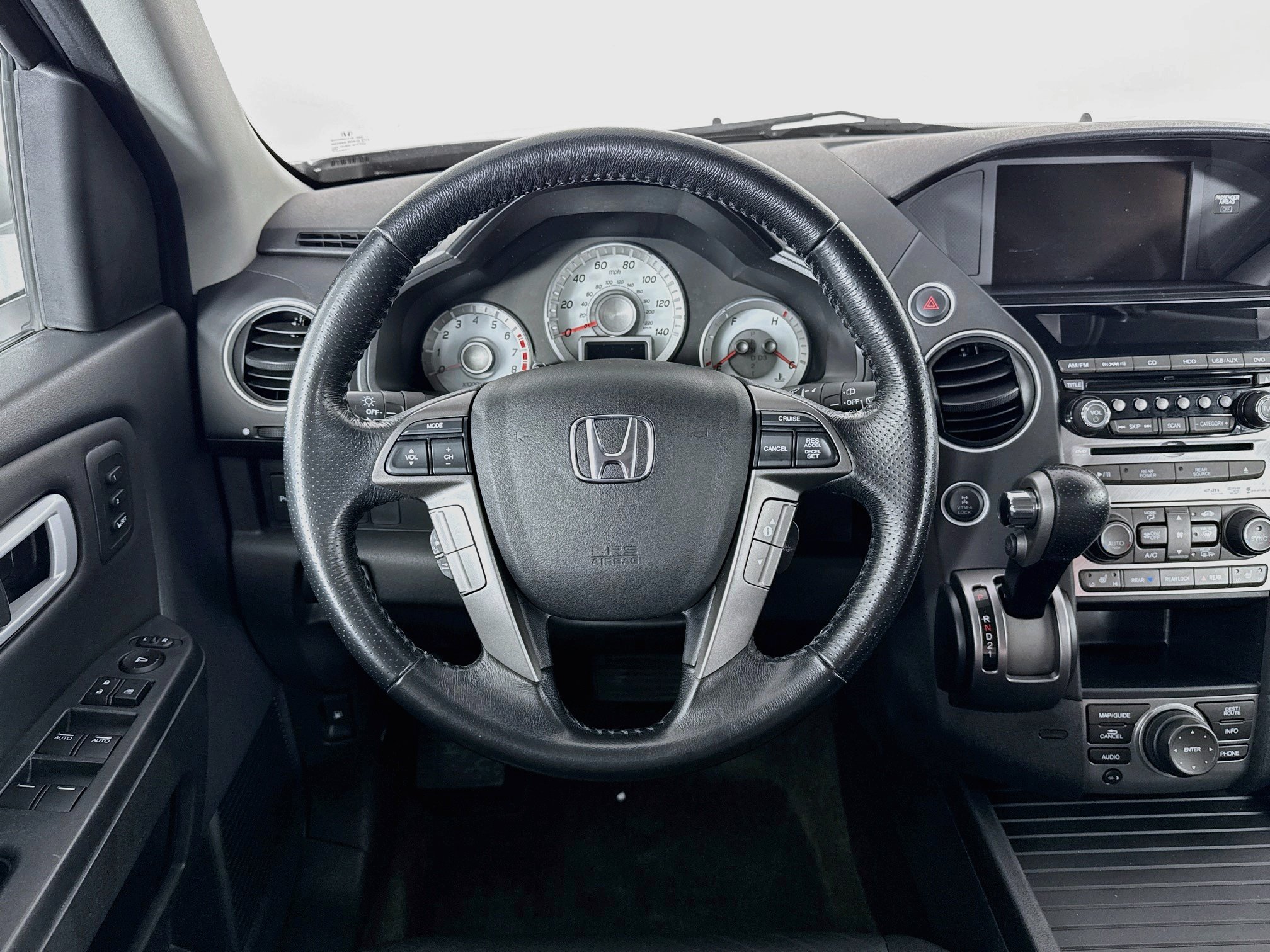 Used 2015 Honda Pilot Touring image 35