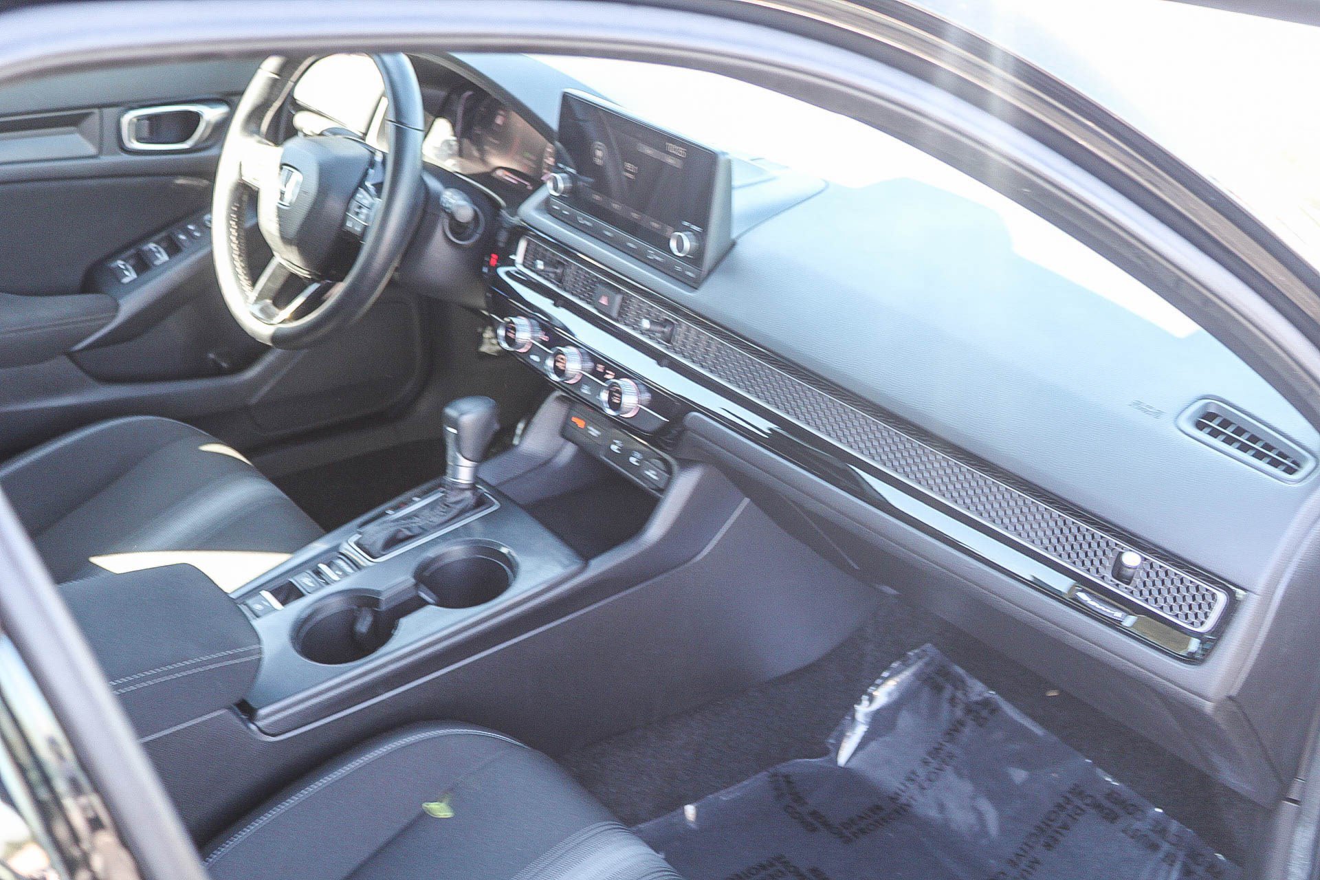 Certified 2025 Honda Civic Sport image 17