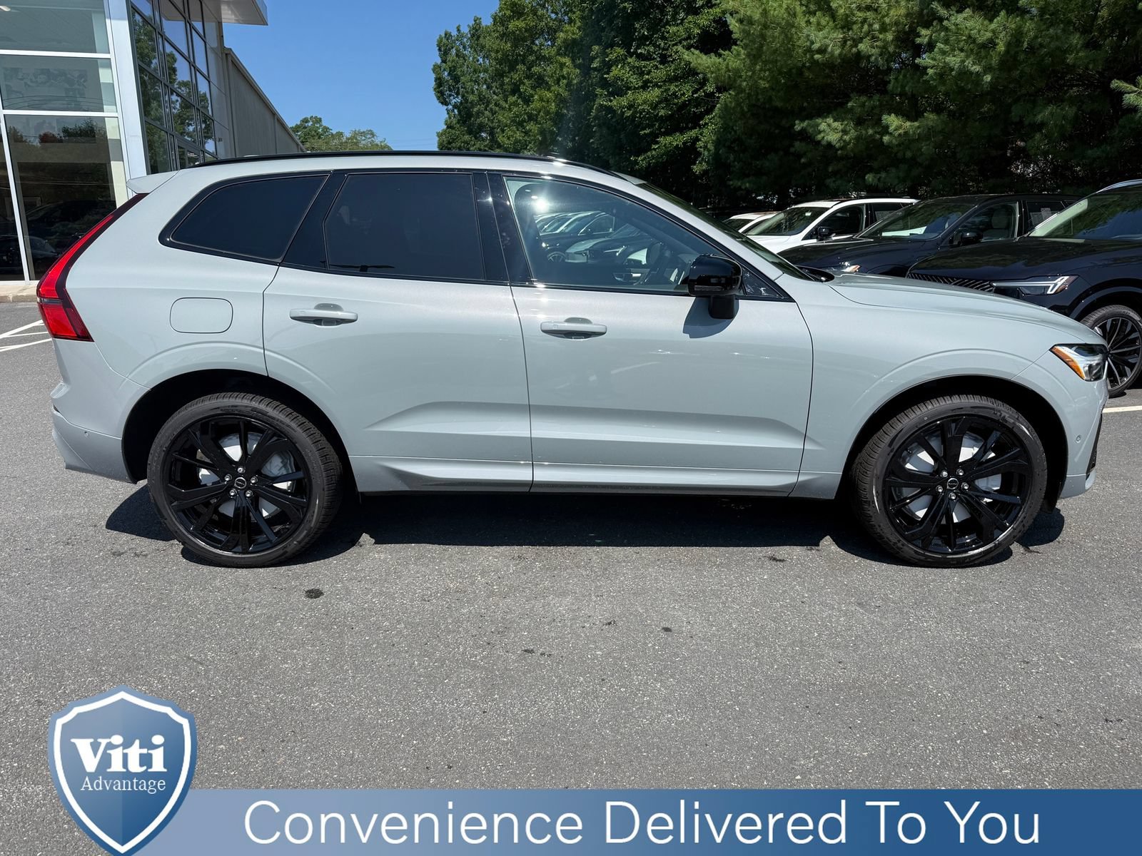 New 2026 Volvo XC60 T8 Ultra w/ Protection Package Premier AWD/4WD image 9