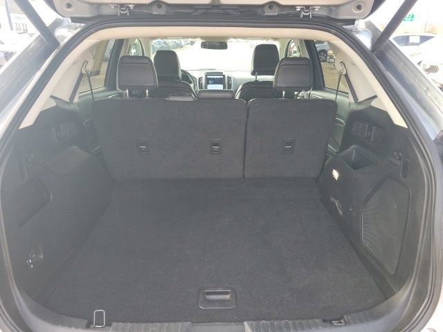 Used 2024 Ford Edge Titanium image 25