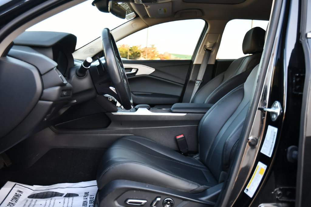 Used 2023 Acura TLX FWD image 16