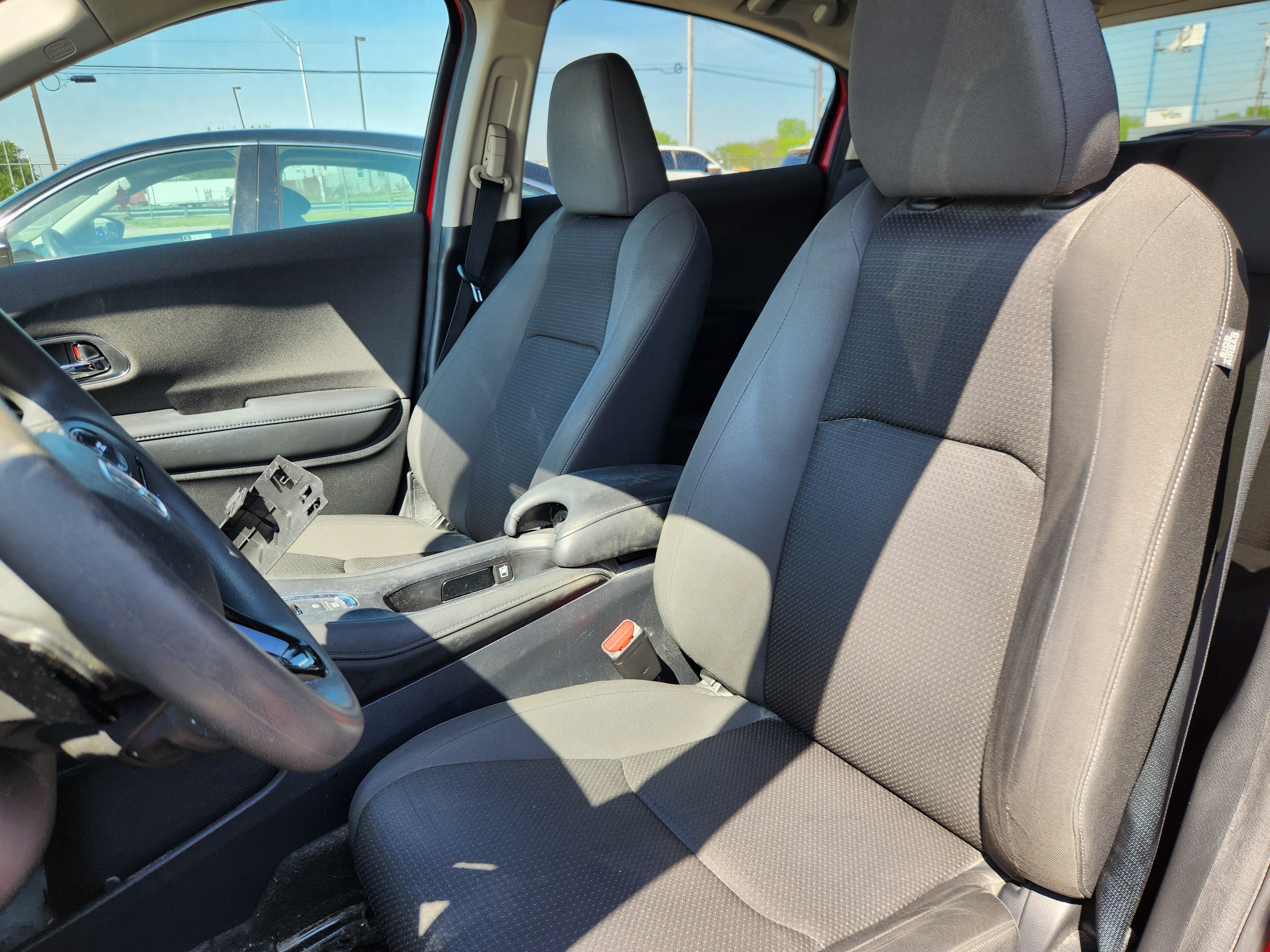 Used 2019 Honda HR-V EX image 5