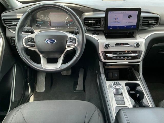 Used 2023 Ford Explorer XLT RWD image 14