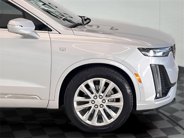 Used 2020 Cadillac XT6 Premium Luxury image 10