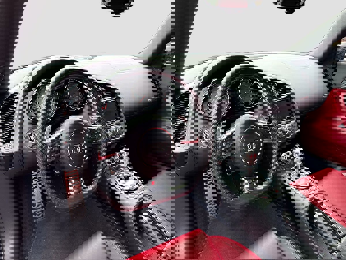 Used 2015 Audi R8 V8 image 9