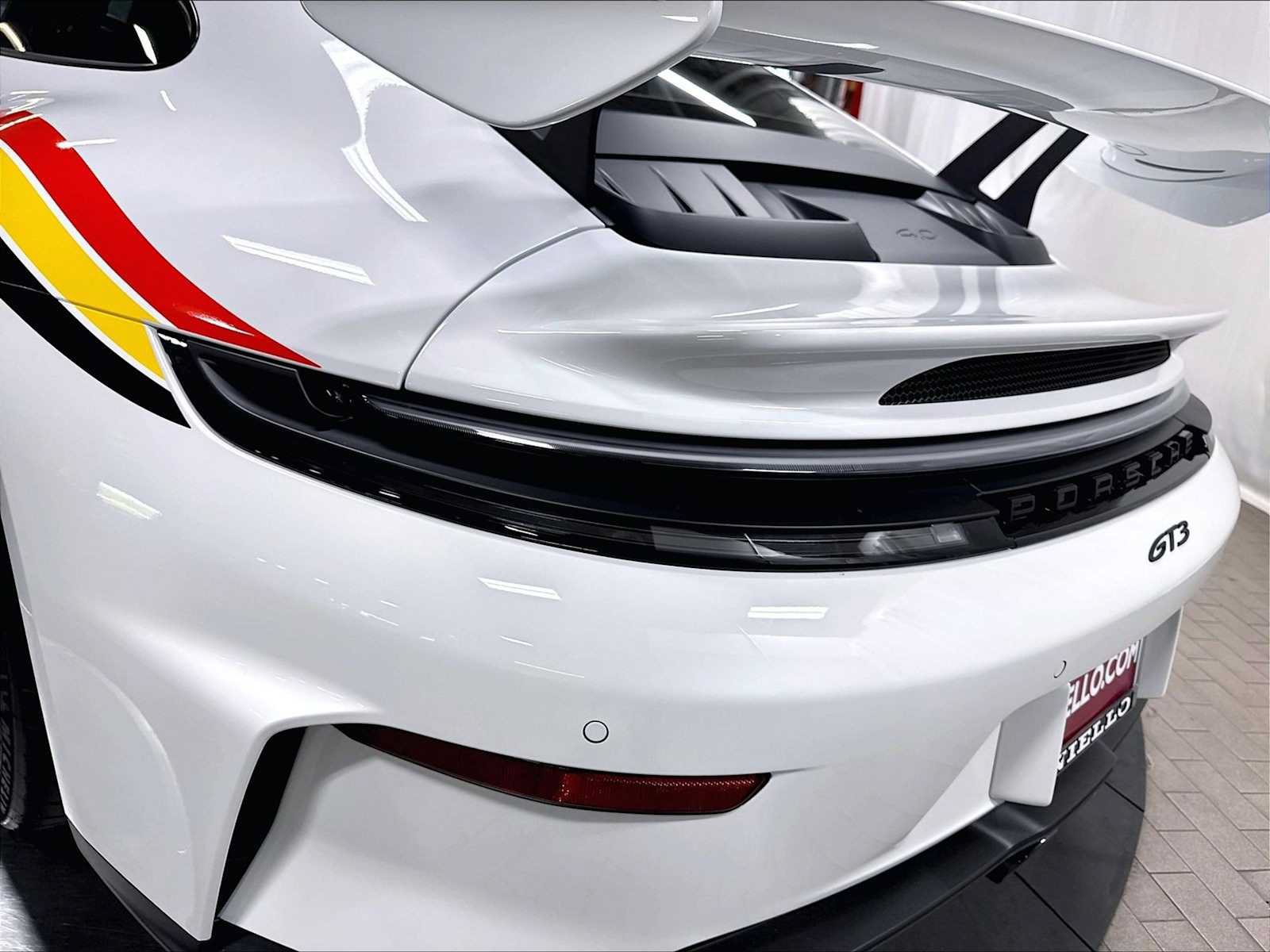Used 2026 Porsche 911 GT3 RWD image 33