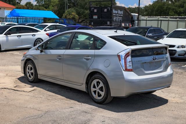 Used 2015 Toyota Prius Four image 7
