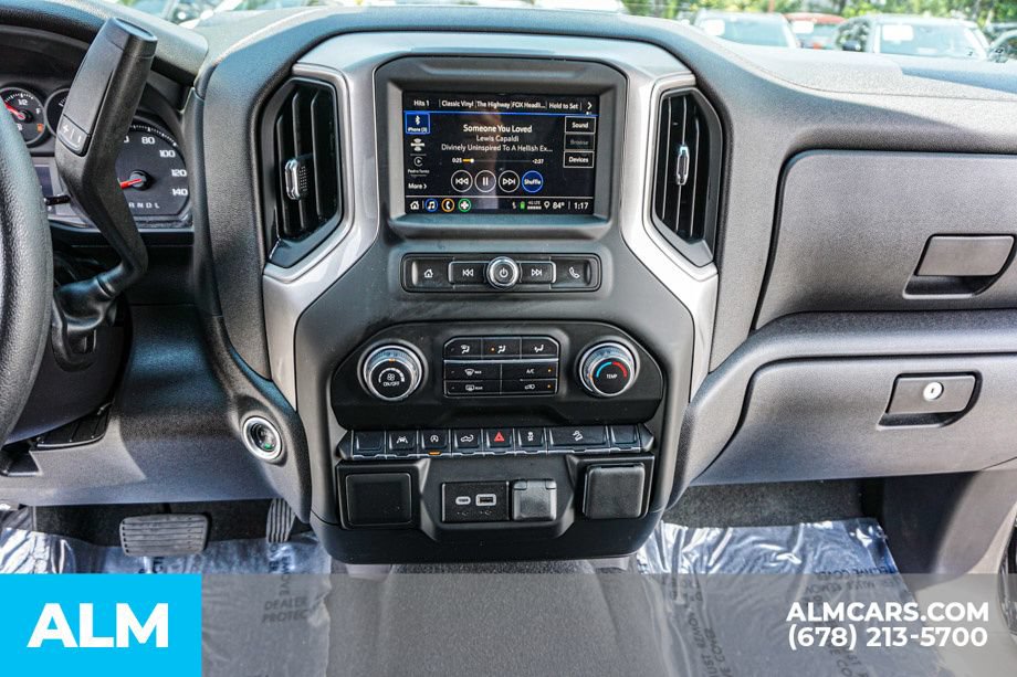 Used 2024 Chevrolet Silverado 1500 Custom Trail Boss w/ Dark Appearance Package AWD/4WD image 38