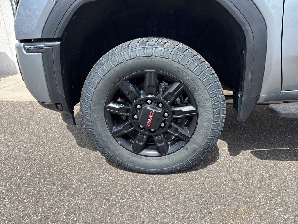 Used 2025 GMC Sierra 3500 AT4 AWD/4WD image 6