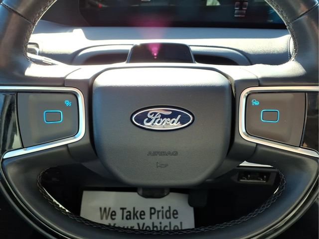 Used 2025 Ford Expedition Max Platinum image 16