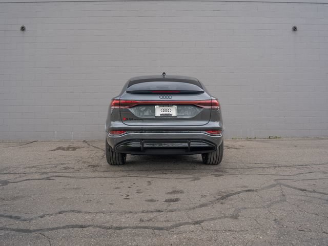 New 2027 Audi SQ6 e-tron Premium Plus AWD/4WD image 5