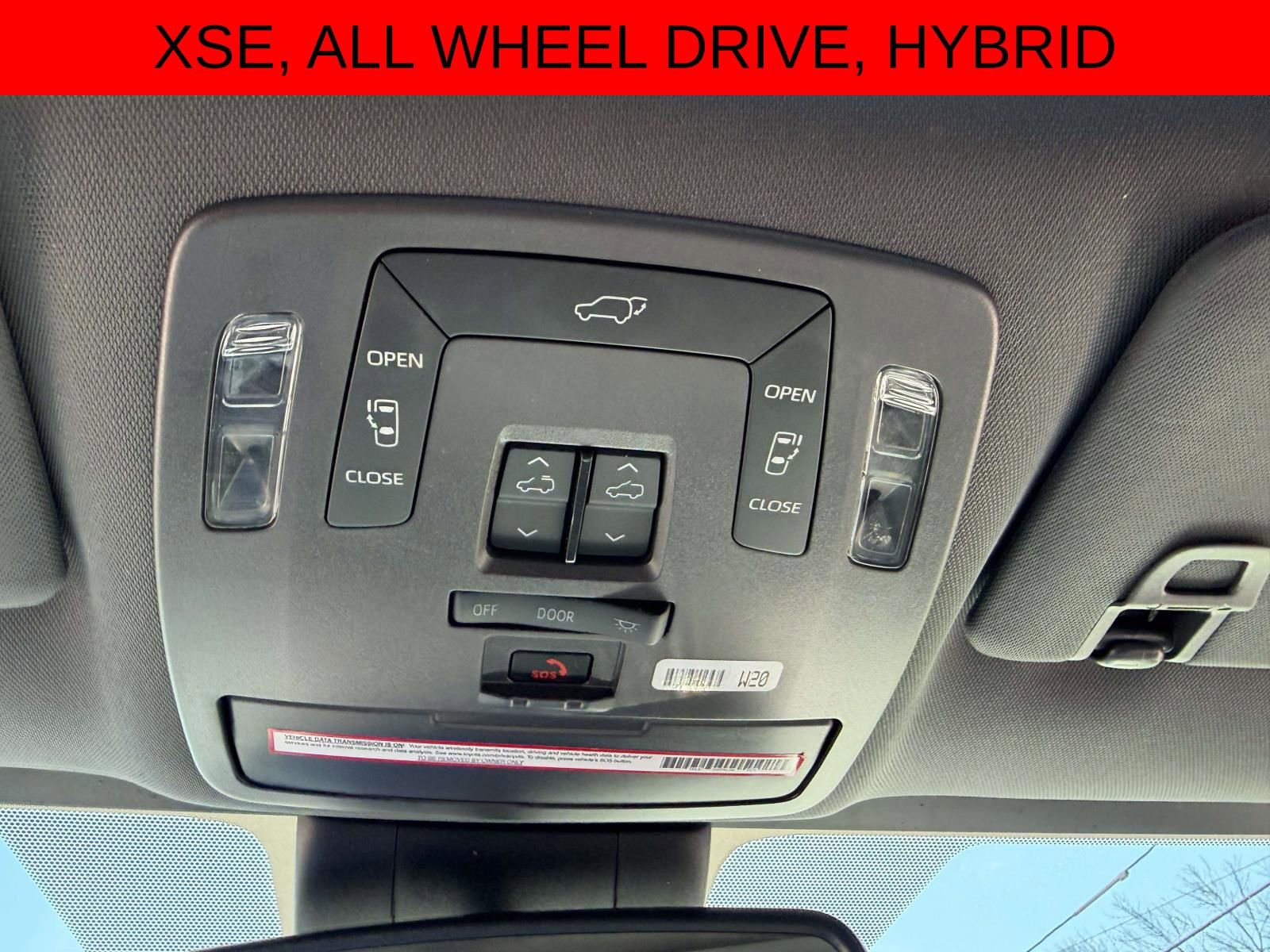 Used 2023 Toyota Sienna XSE w/ XSE Plus Package AWD/4WD image 41