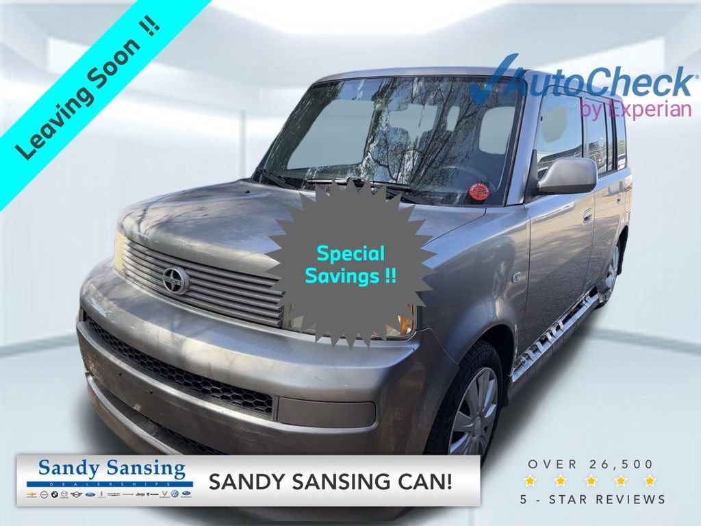 Used 2004 Scion xB image 1