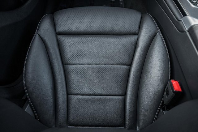 Certified 2022 Mercedes-Benz GLC 300 4MATIC image 25