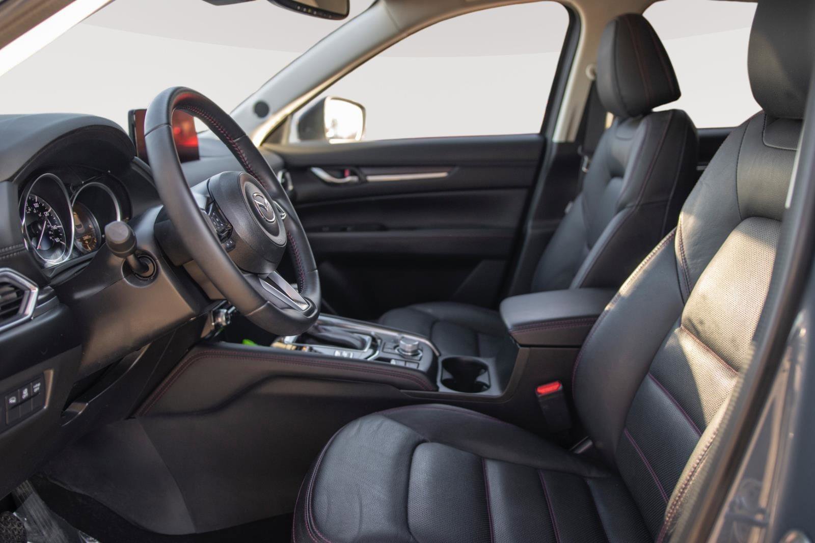 Used 2023 MAZDA CX-5 Carbon Edition image 2