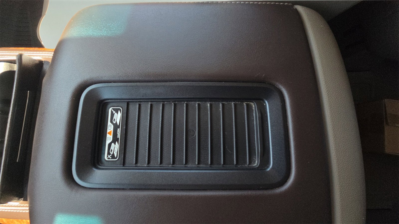 Used 2019 Chevrolet Tahoe Premier image 28