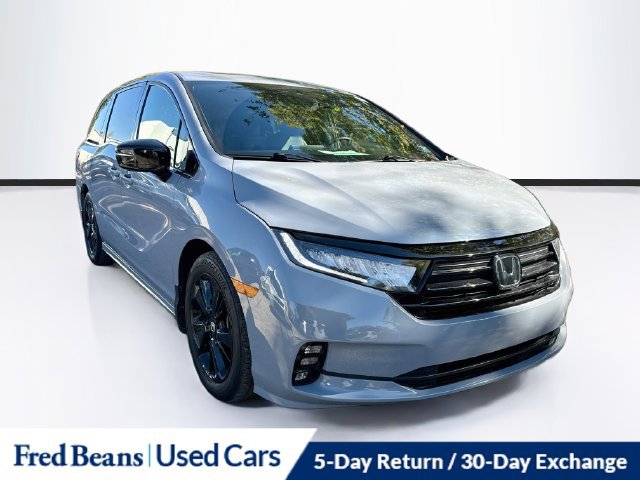Used 2023 Honda Odyssey Sport image 1