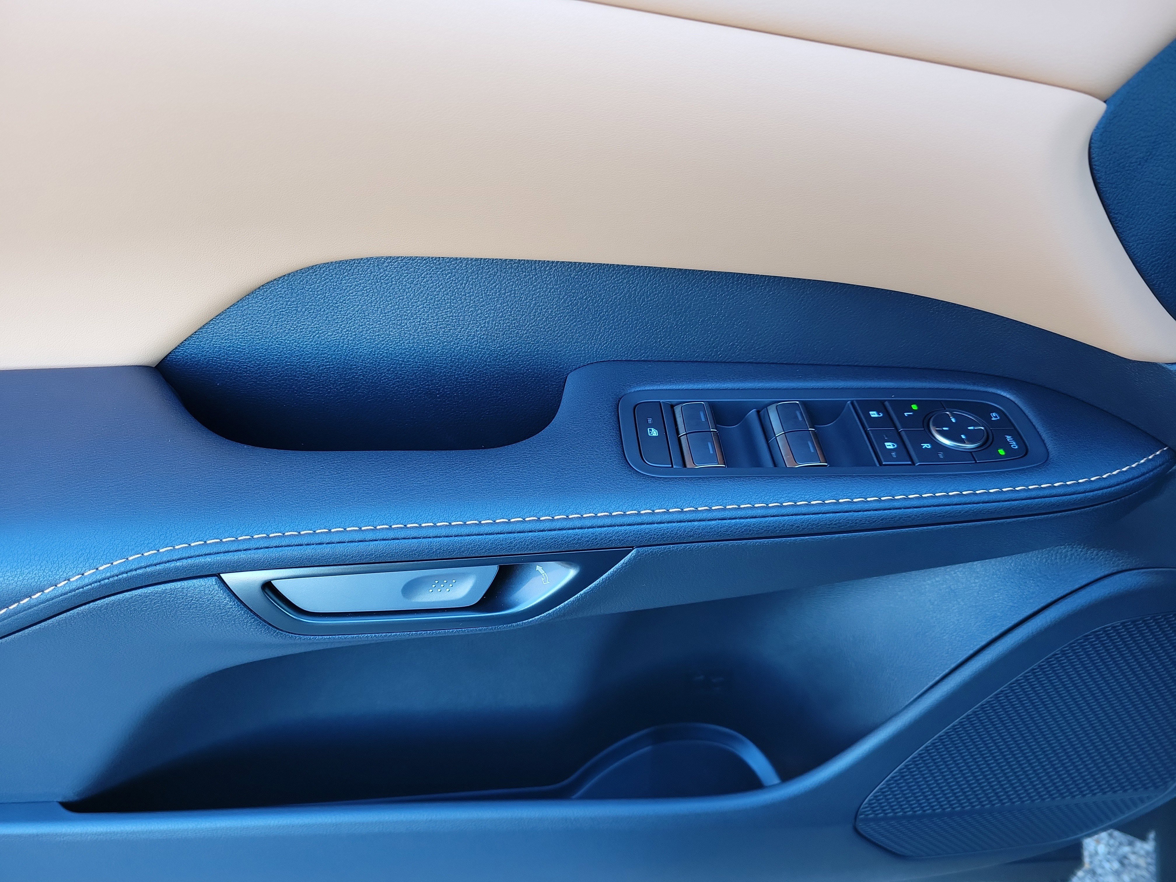 Used 2026 Lexus RX 350 Premium Plus w/ Accessory Package (K3) image 25