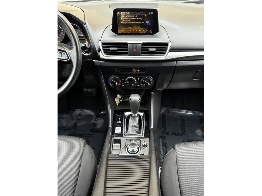 Used 2017 MAZDA MAZDA3 Sport image 12