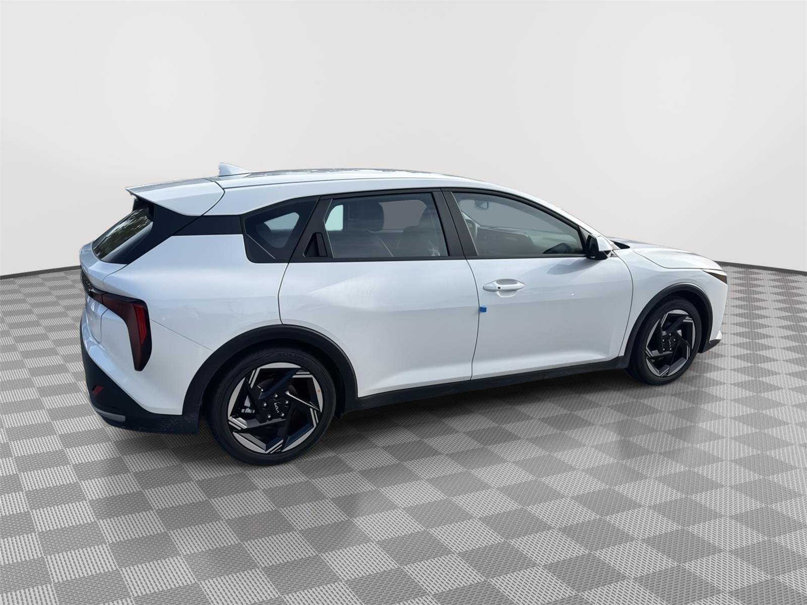 New 2026 Kia K4 GT-Line Turbo FWD image 4
