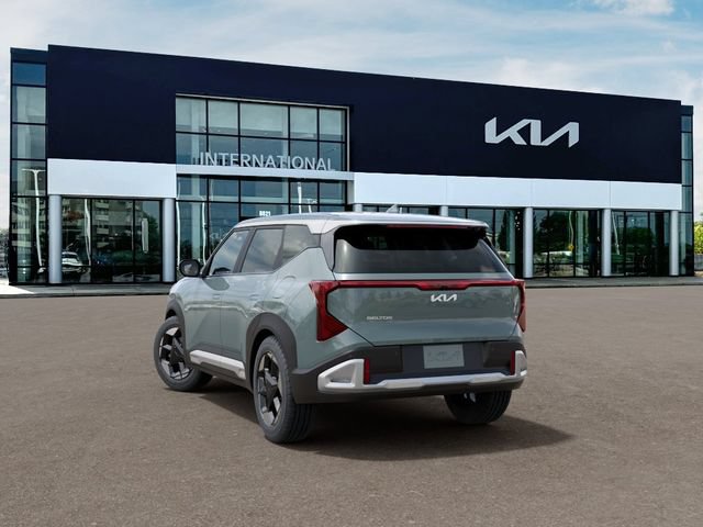 New 2027 Kia Seltos EX FWD image 4