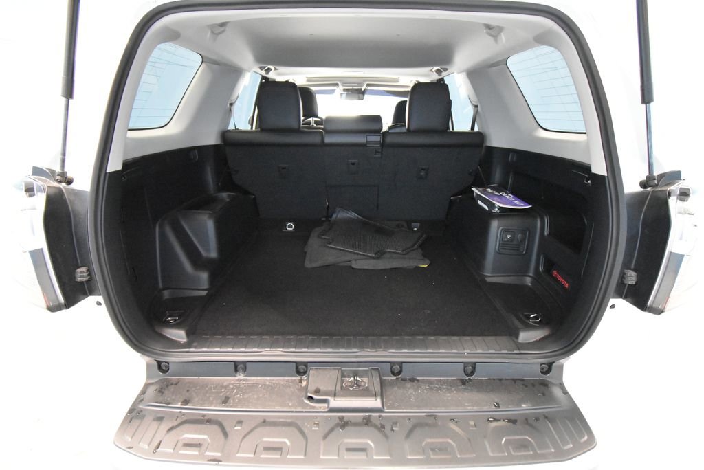 Used 2024 Toyota 4Runner TRD Off-Road Premium w/ Off Road Premium Plus Package image 25