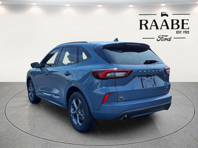 Used 2023 Ford Escape ST-Line image 5