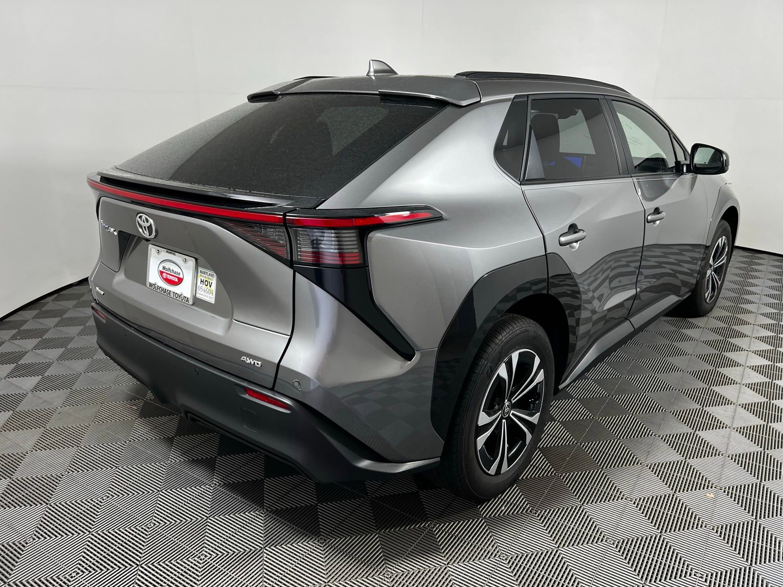 Certified 2024 Toyota bZ4X XLE w/ Weather Package AWD/4WD image 5