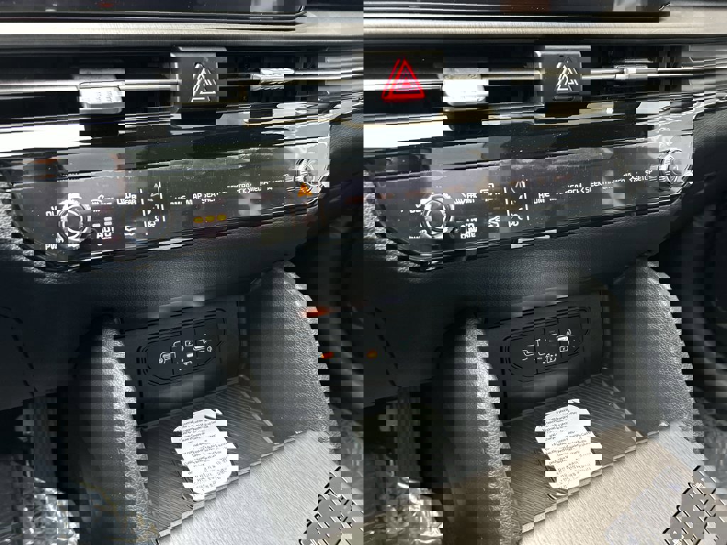 New 2026 Kia Sportage X-Line image 22