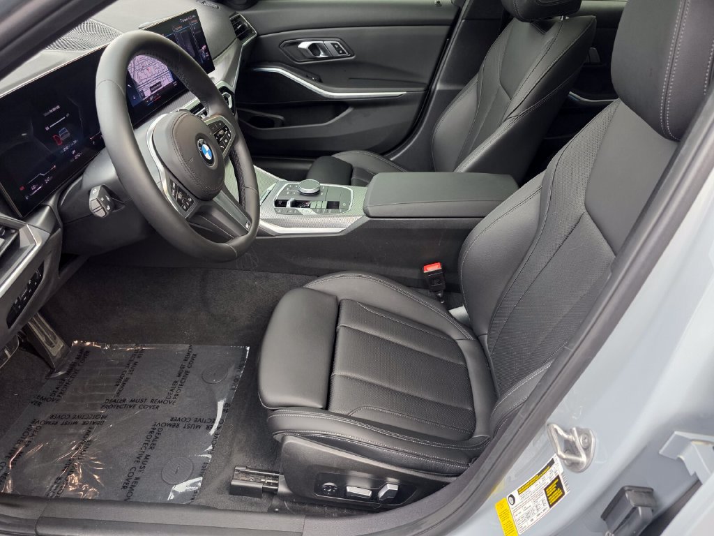Certified 2023 BMW 330i Sedan w/ M Sport Package RWD image 9