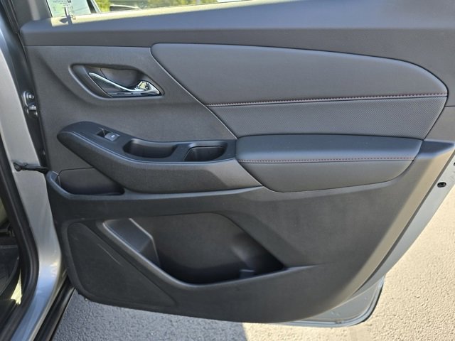 Used 2023 Chevrolet Traverse RS w/ LPO, Floor Liner Package image 24