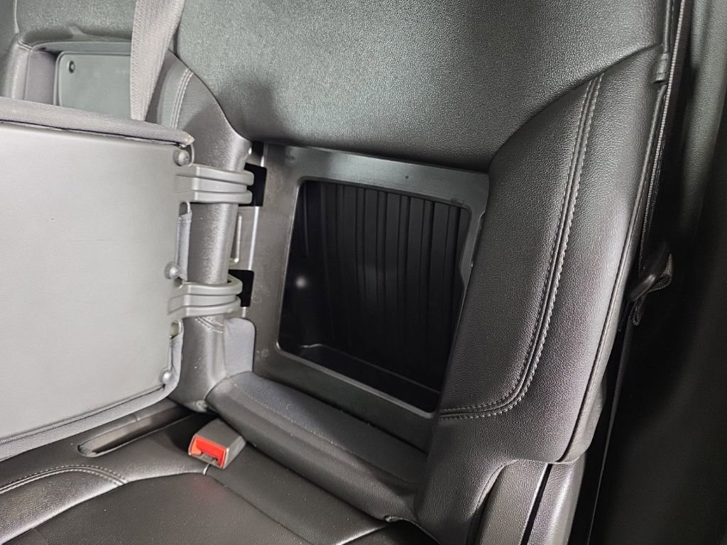 Used 2022 Chevrolet Silverado 1500 LT Trail Boss w/ Convenience Package II image 32