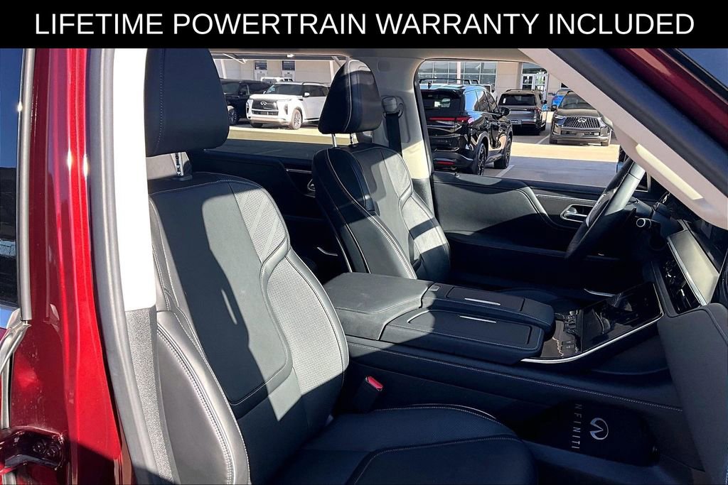 Certified 2025 INFINITI QX80 Luxe image 10