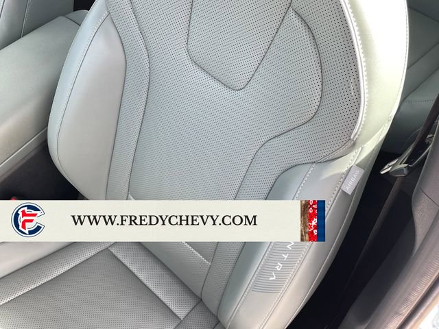 Used 2025 Hyundai Elantra Limited FWD image 31